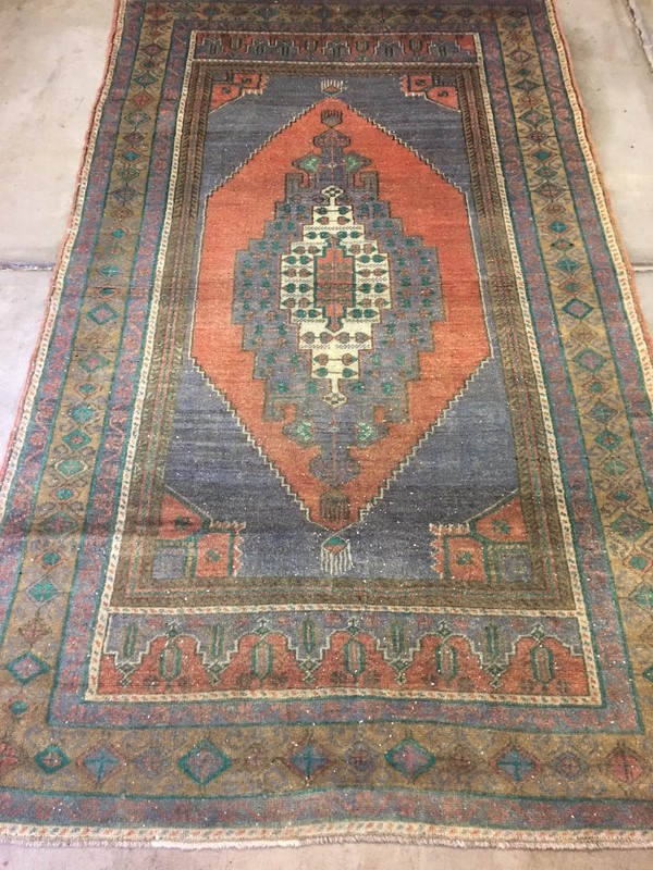 Anatolian Turkish Rug, High Pile , 4’4X7’6 Excellent Condition gallery