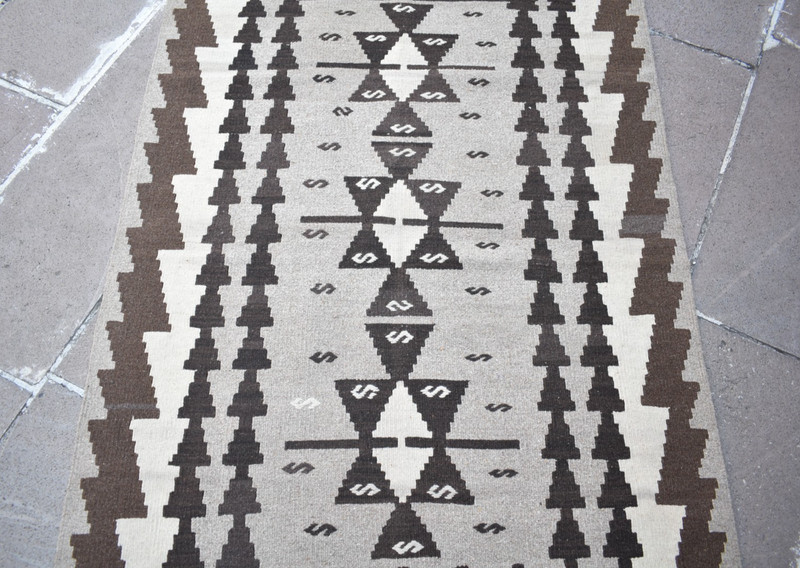 Vintage Turkish Rug 41'' x 63'' Anatolian Natural Organic Wool Area Rug NO DYE gallery