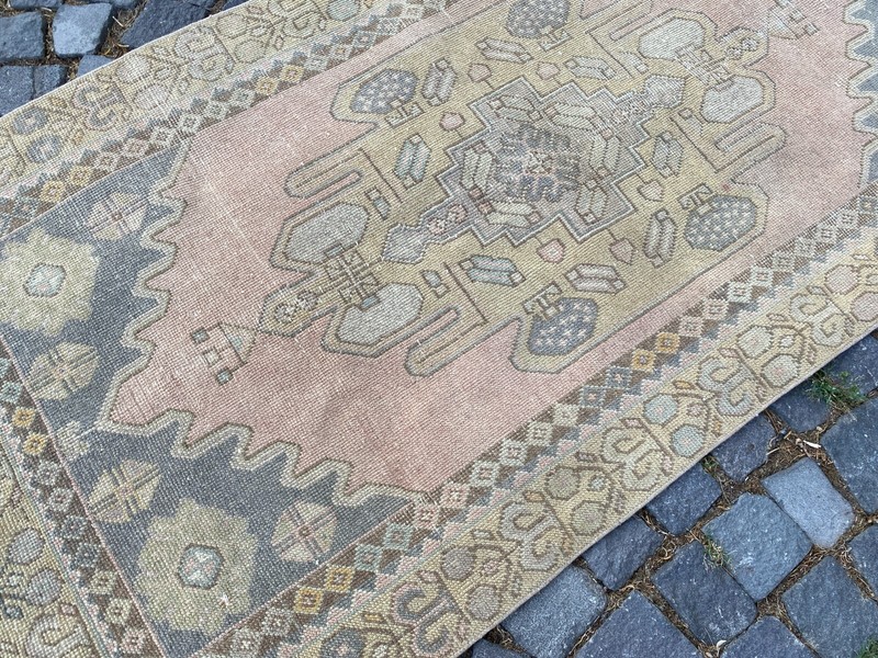 Area rug, Turkish rug, Vintage rug, Handmade rug, Wool rug Carpet | 3,1 x 5,9 ft gallery