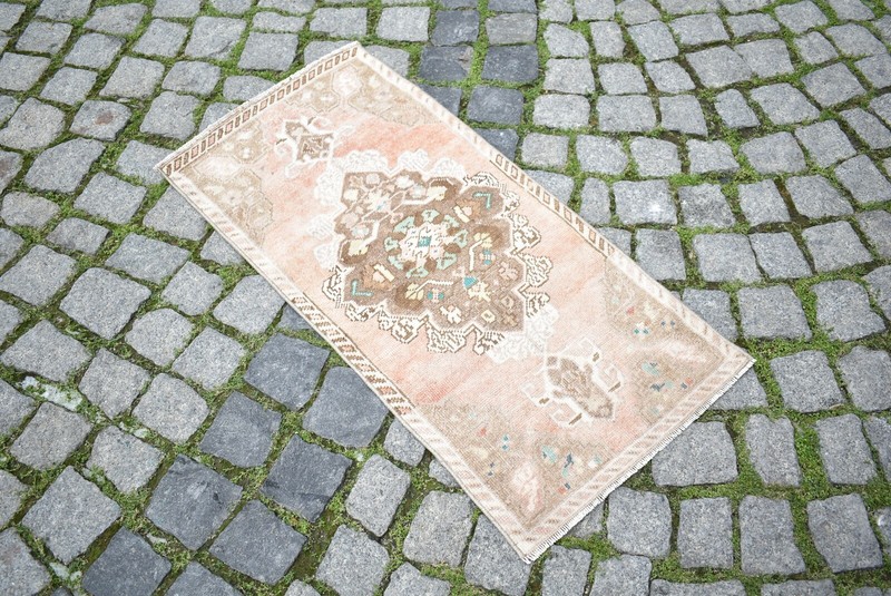 Vintage Turkish Rug 18'' x 37'' Anatolian Kilim Hand-Knotted Small Doormat Rug gallery
