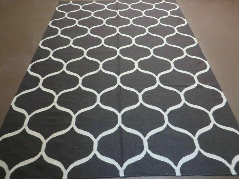 Modern Indian Dhurrie Rug 6x8, Geometric Trellis, Black gallery