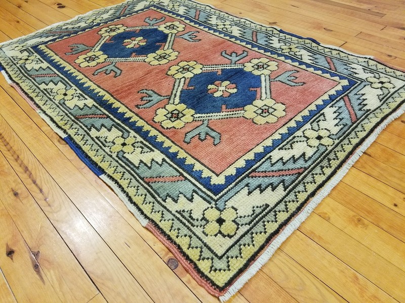 Vintage 1940-1950s Natural Dye Wool Pile Tribal Rug 2'9"×4' gallery