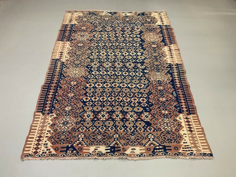Vintage Turkish Kilim 207x147 cm Tribal Kelim Rug, Blue, Red, Beige, Medium gallery