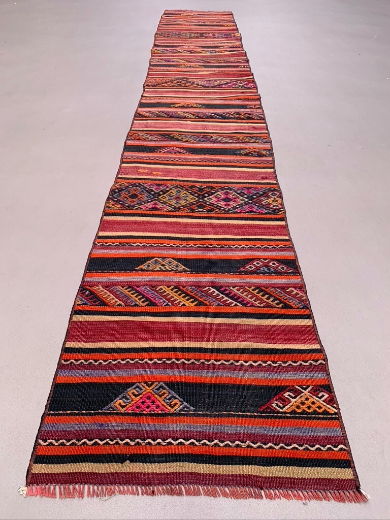 Old Turkish narrow Kilim Runner 318x50 cm shabby chic, vintage kelim gallery