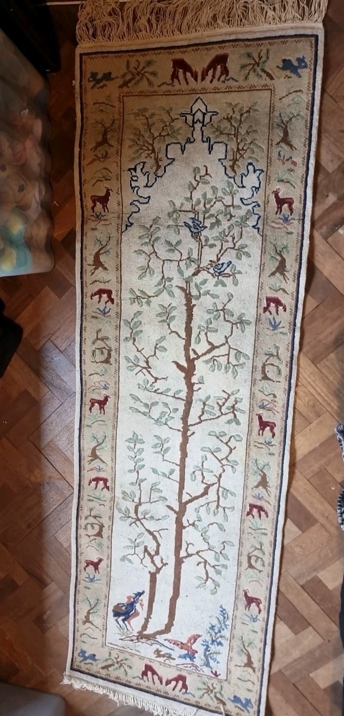 Superb Handmade Tunisian Rug 92 x 157 cm gallery