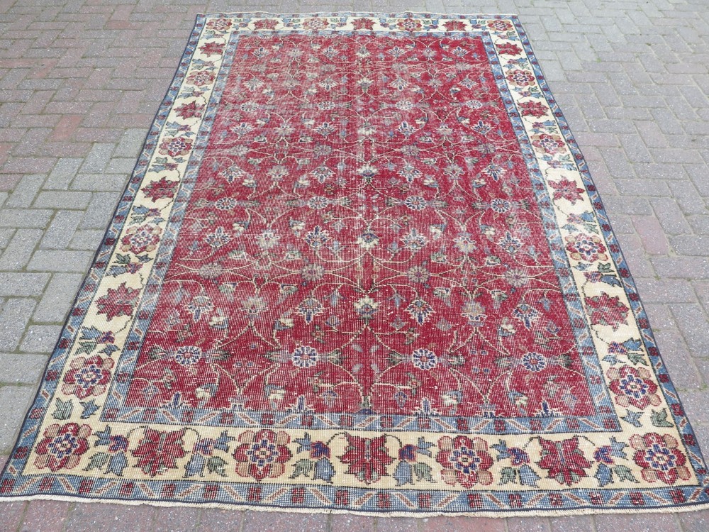 Area Rug Vintage Rug Handmade Red Turkish Carpet 6x9 Rug Wool Large Rug 69"x103"