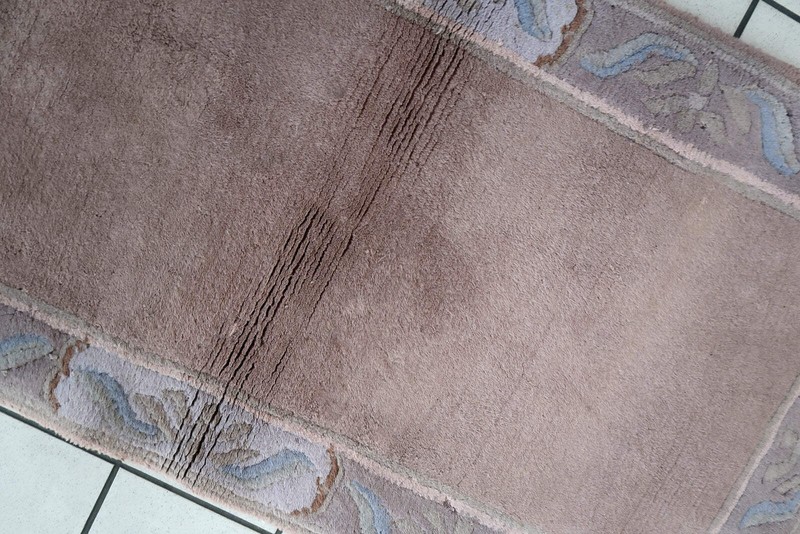 Handmade vintage Tibetan Khaden rug 2.3' x 4.6' (71cm x 141cm) 1970s - 1C815 gallery
