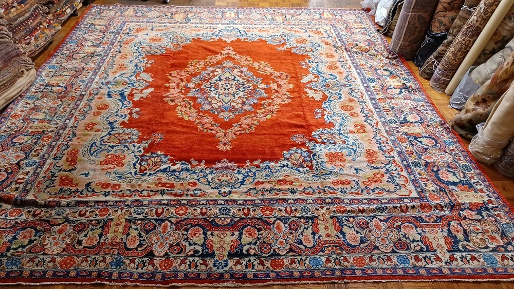 Mah Hall Muh hall Carpet , ca. 1910 ; 12 ft. x 13 ft.