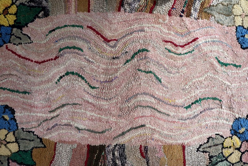 Handmade Antique American Hooked rug 3.2' x 5.7' (100cm x 174cm) 1880s - 1C987 gallery