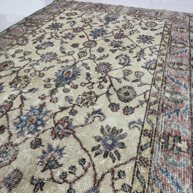 Beige And Dusty Rose Vintage Oushak Rug, 4x7 Soft Wool Floral Farmhouse Decor gallery