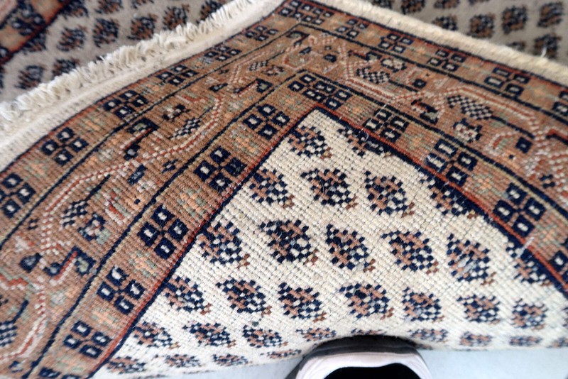 Handmade vintage Indian Seraband rug 2.9' x 5.2' (89cm x 160cm) 1970s - 1C897 gallery