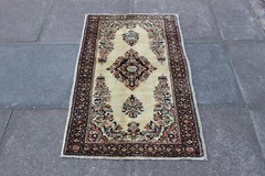 Vintage Worn Hand Made Traditional Oriental Wool White Small Rug Runner 123x65cm