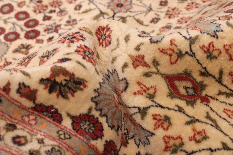 Vintage 5'9" x 9'3" Traditional Hand Knotted Vegetable Dye Wool Area Rug gallery