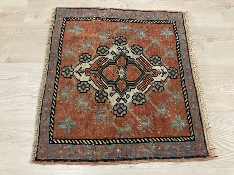 Square rug, Orange rug, Turkish rug, Vintage rug, Doormat rug, 1.8 x 2.1 ft gallery