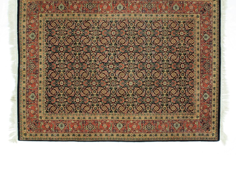 5' x 7' exceptional  Indian Heraty rug,  gallery