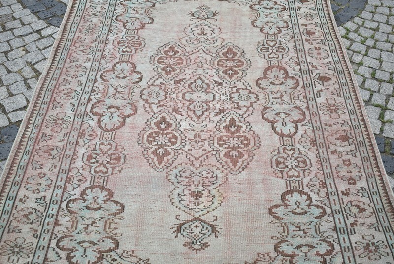 Vintage Turkish Rug 74'' x 118'' Anatolian Oushak Rug Hand Knotted Area Wool Rug gallery