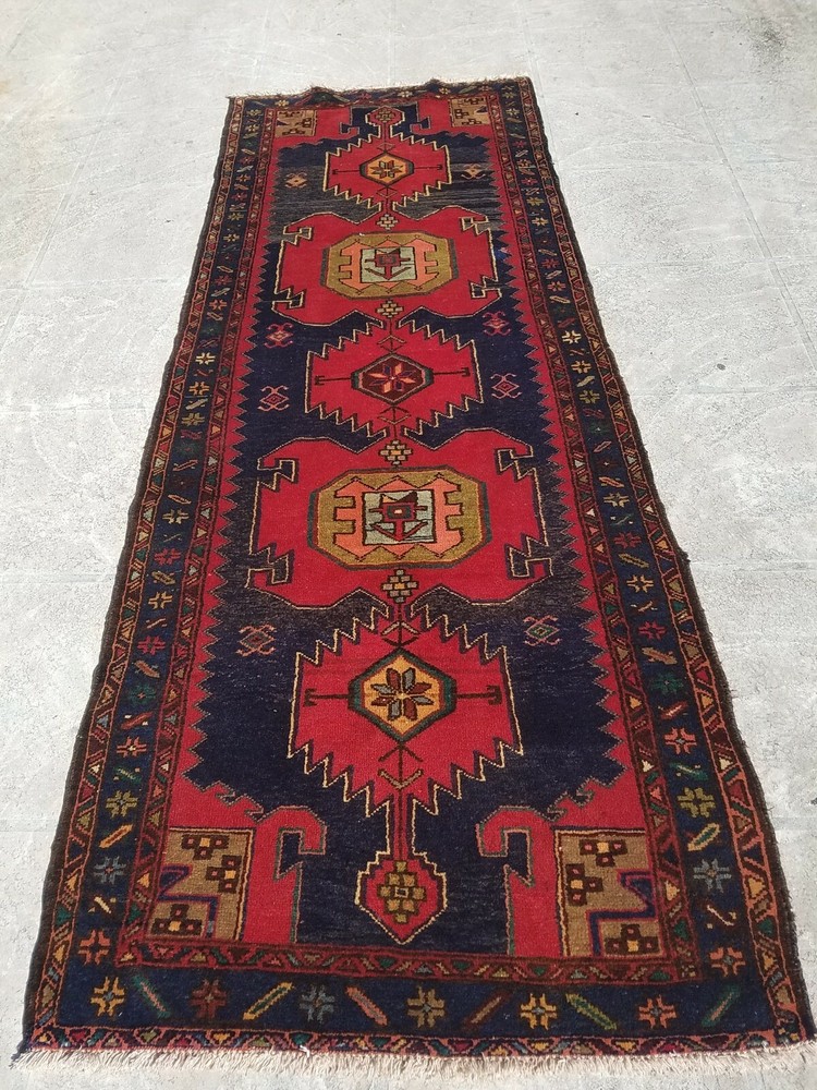 Rare Vintage Middle Eastern RUG Hand Knotted Rare 3.25' x 9' - Gorgeous