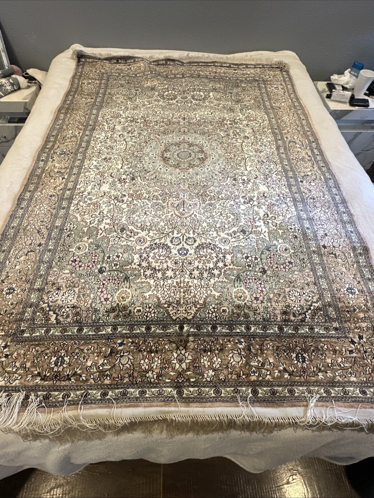 Harmony 300 Line Silk