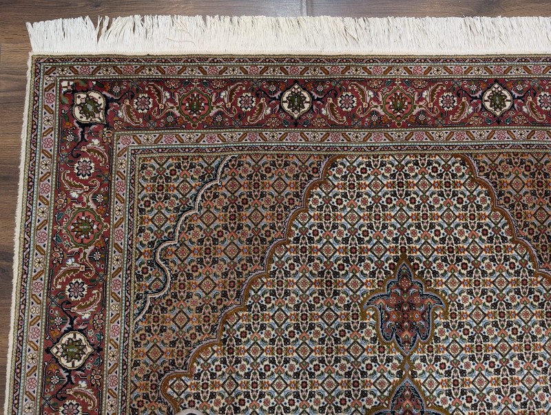 Per'sian Ta'briz Rug, Herati Pattern, Wool and Silk Highlilghts, Fine 270 KPSI gallery