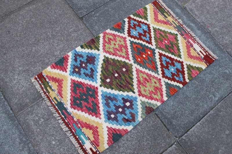 Kilim Vintage Traditional Hand Made Oriental Red Green Wool Small Kilim 90x55cm gallery