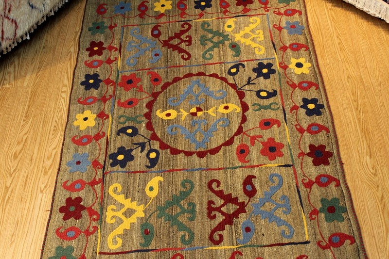 5' x 7' Kazakh handmade tribal kilim kelim hand-woven embroidered SUZANI Pm75 gallery