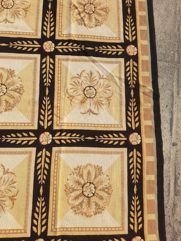 Vintage Handmade French Aubusson Style Wool Needlepoint Area Rug 302x234 cm gallery