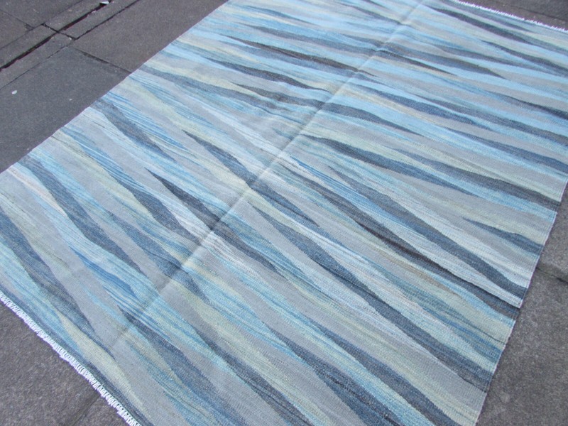Kilim Vintage Traditional Hand Made Oriental Faded Blue Wool Kilim 196x152cm gallery