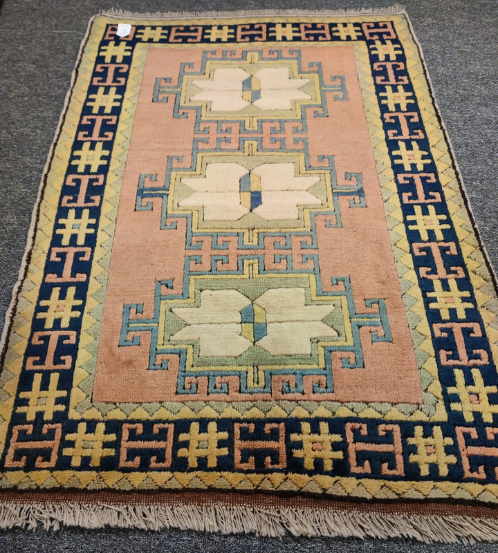 Genuine Hand knotted Turkish Kars Rug NEW old stock 6ft 6 x 4ft 6/ 133x 190cm gallery
