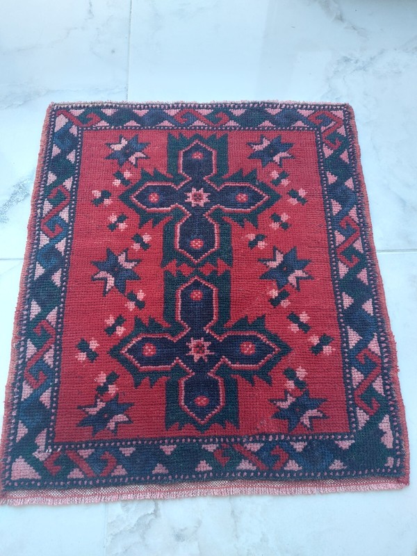Antique Red Green Rug Home Decor Cushion Rug Handmade Rug Carpet Beautiful Rug gallery