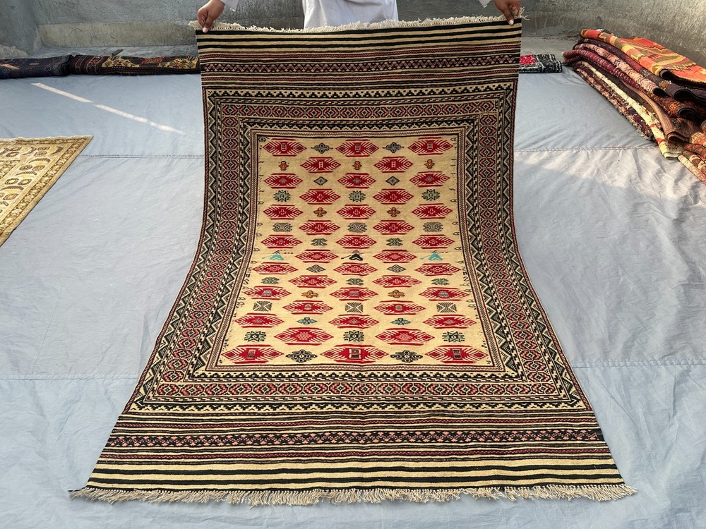4x6 ft Vintage Afghan Sumak Kilim Rug Handmade Geometric Tribal Area Kitchen Rug
