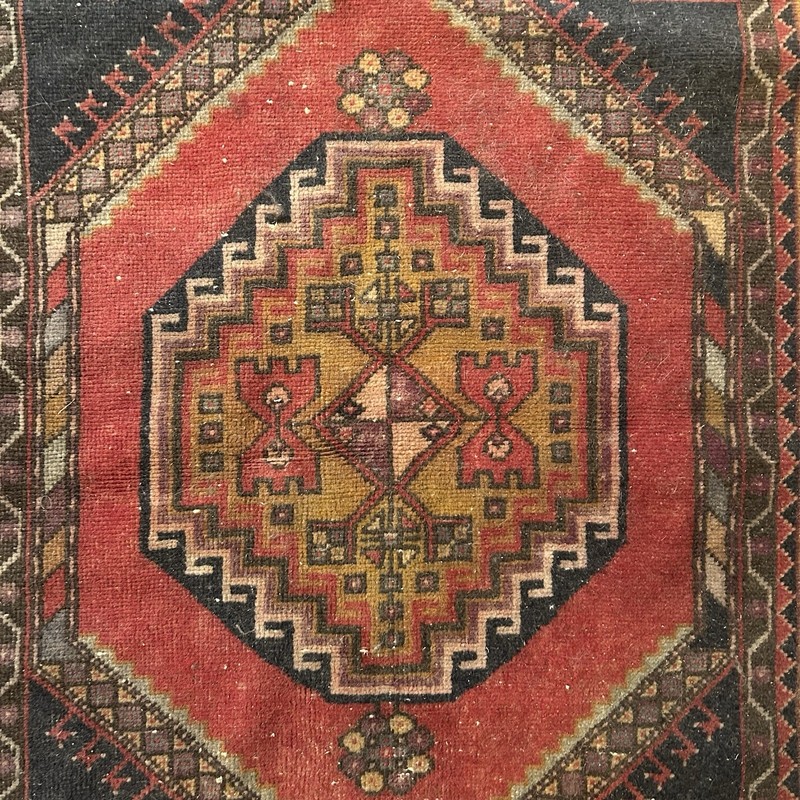 Vintage 5.6x3.6 Hand Knotted Anatolian Turkish Rug Oushak Bergama 170x110 Cm gallery