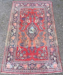 Antique K*a*s*h*a*n Pictorial Rug. 166cm X 104cm