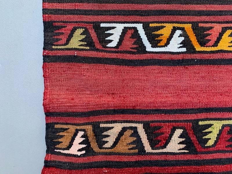 Medium Vintage Turkish Kilim Rug 188x104 cm Wool Kelim gallery