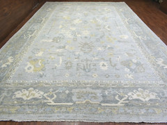 12’1″x17’8″ Light Gray Angora Oushak with Leaf Pattern Natural Dyes, soft Wool
