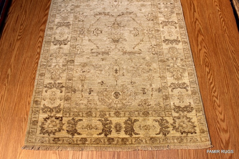 _HAND-MADE_3' X 6' Top Quality RUG Beige Ivory VEGGIE Dyed Rug Soft/Muted Color gallery