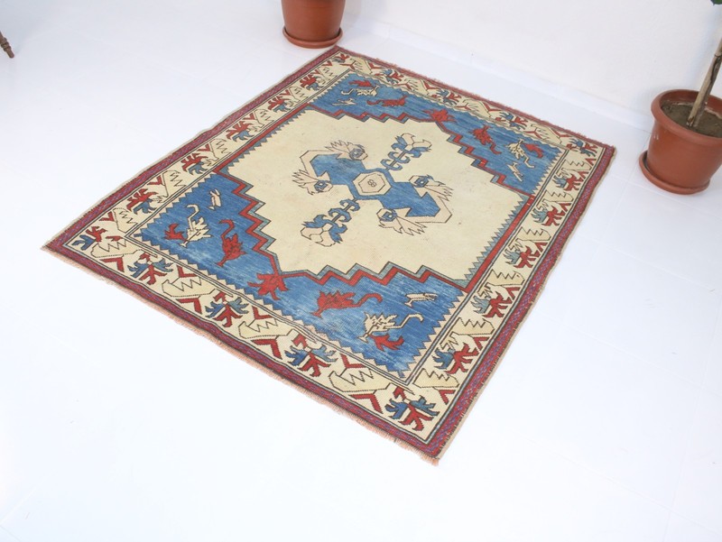 Vintage Hand Knotted Area Rug Blue Red Beige Tribal Medallion 5x6 ft gallery