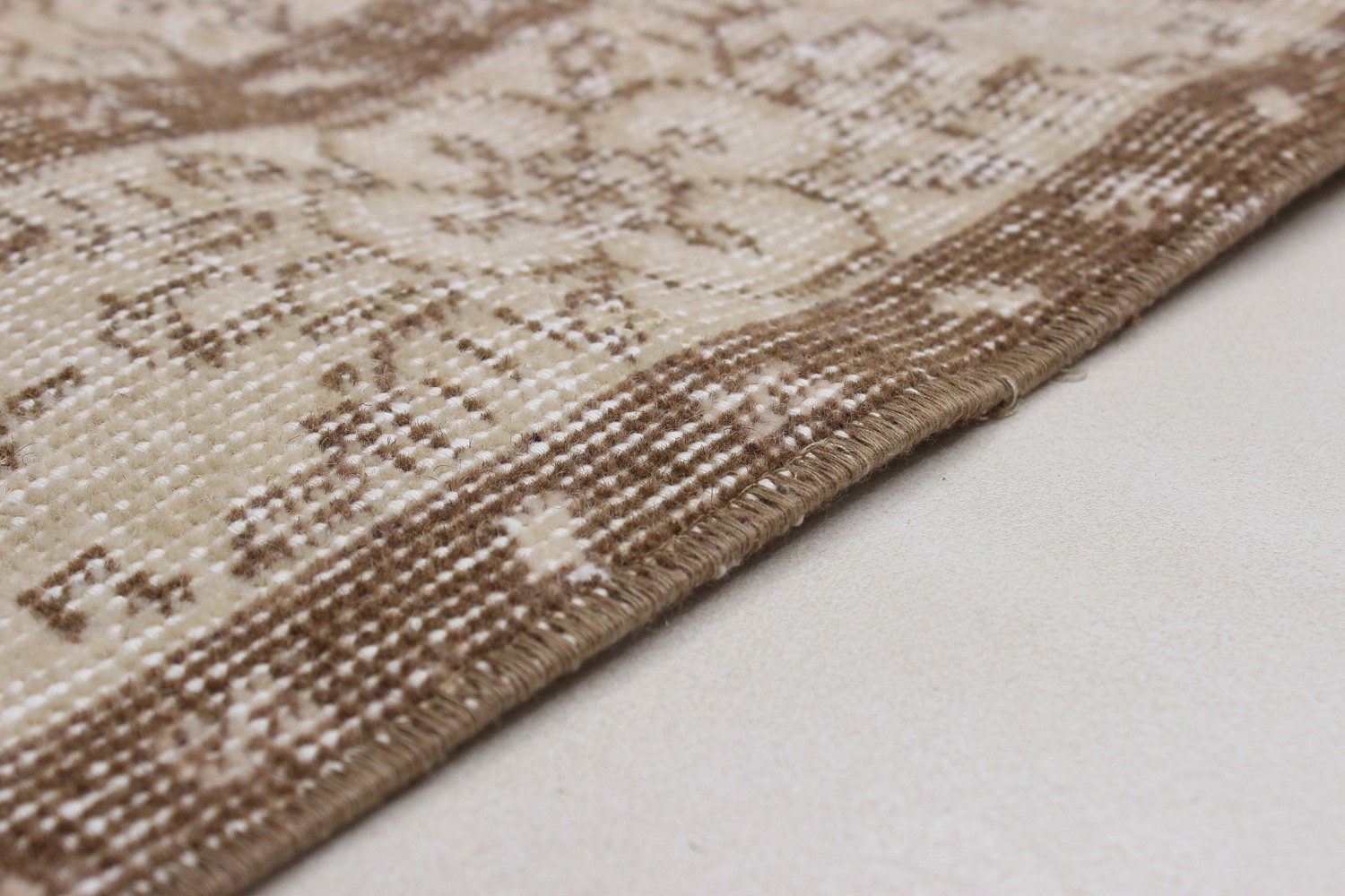 Vintage Traditional Hand-Knotted Area Rug 5'10" x 9'10" Oriental Wool Carpet gallery