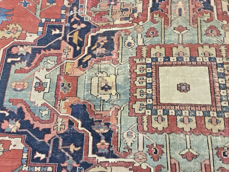 Antique Wool pile, Heriz Serapi Oriental rug circa 1890. Hand knotted. gallery