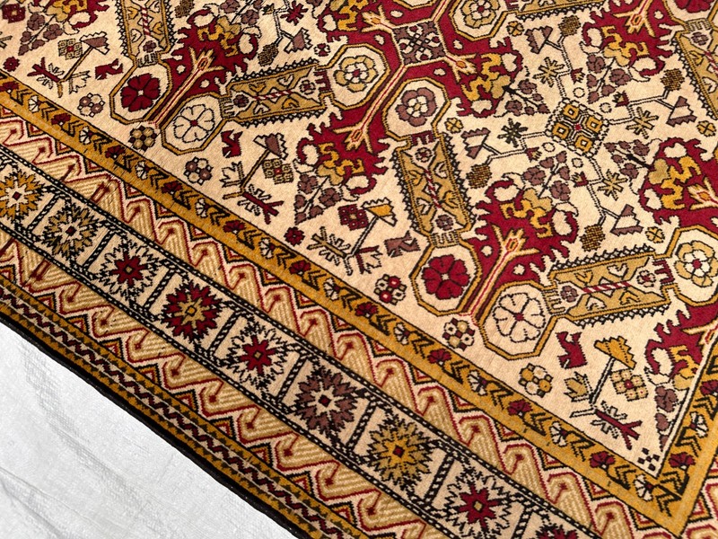 123 X 213 cm COLLECTORS' ITEM Vintage Stunning Super Fine Quality Kazak Carpet gallery