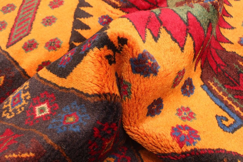 Vintage 3'6" x 5'9" Traditional Hand Knotted Vegetable Dye Wool Area Rug gallery