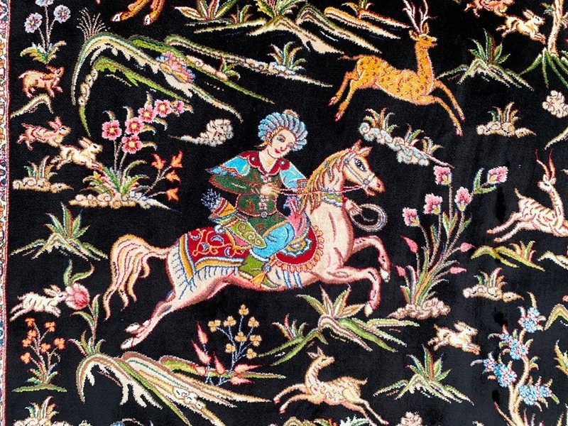 New Pictorial Rug Hi Qaulity Power Loomed Hunting Design Silk Carpet 4x6 ft gallery