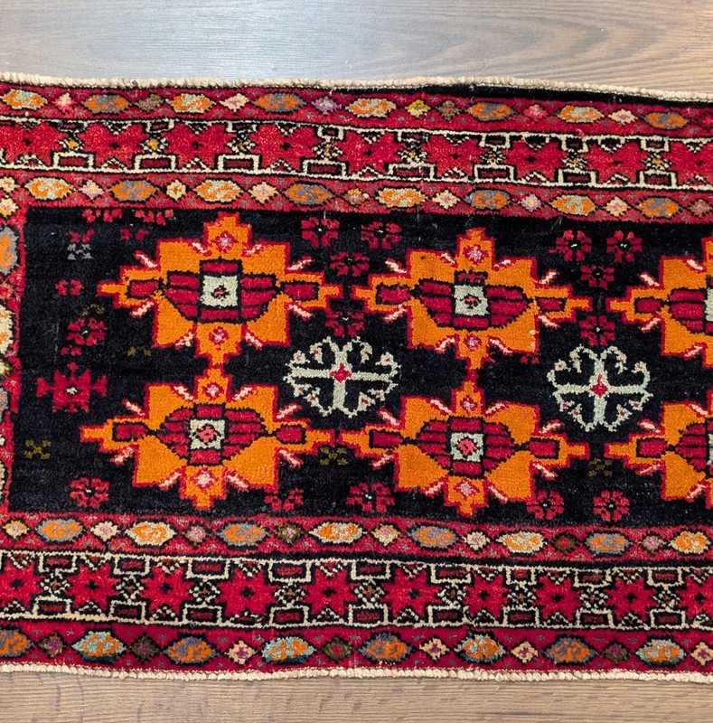 Small Per'sian Turkoman Rug 1.6 x 3, Hand Knotted, New, Vivid Colors gallery