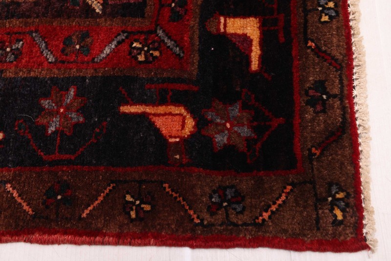 Vintage Hand-Knotted Area Rug 4'11" x 9'2" Traditional Wool Carpet gallery