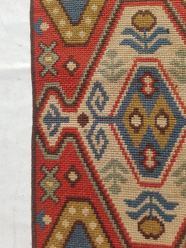 Vintage Traditional Handcrafted Turkish Kilim Rug for Home Décor 125x68 cm gallery