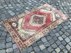 Bohemian Area Rug Handmade Wool Rug Turkish Vintage Traditional Rug 2,9 x 5,2 ft