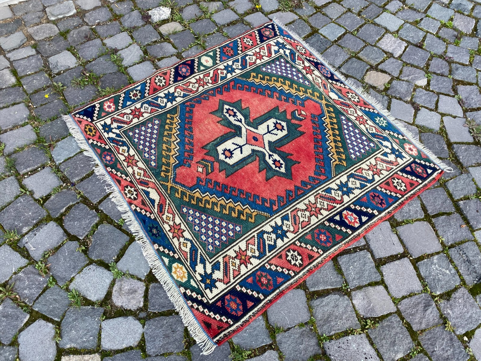 vintage Square rug, Carpet, Area rug, Vintage rug, Turkish rug 3,2 x 3,1 ft gallery