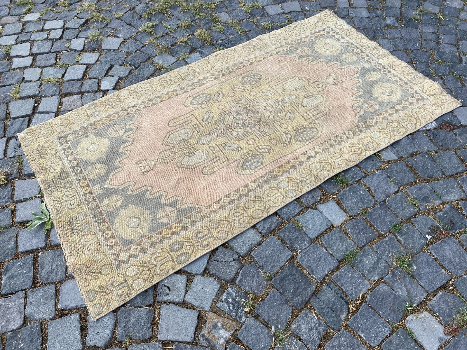 Area rug, Turkish rug, Vintage rug, Handmade rug, Wool rug Carpet | 3,1 x 5,9 ft gallery