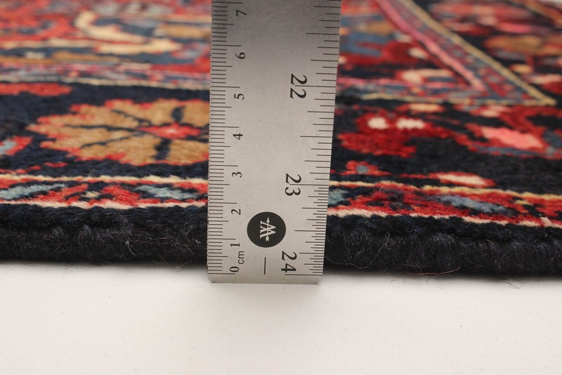 Vintage Traditional Hand-Knotted Area Rug 4'2" x 6'8" Oriental Wool Carpet gallery