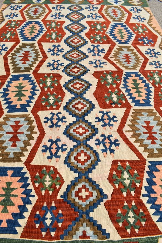 Turkish Konya Kilim 43'' x 69'' Anatolian Fine Quality Kilim Hand Woven Kilim gallery
