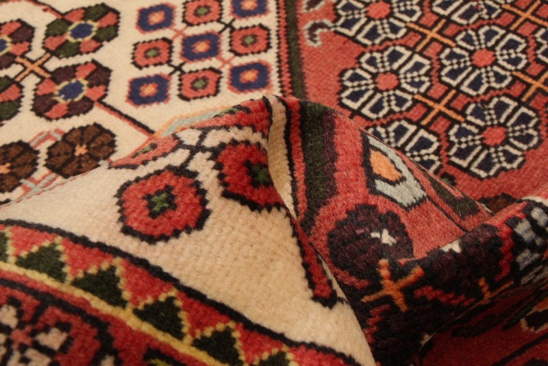 Vintage 3'6" x 4'10" Traditional Hand Knotted Vegetable Dye Wool Area Rug gallery
